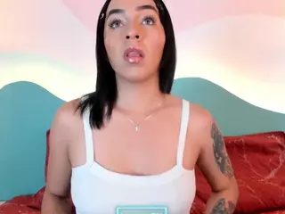 Azhly's Live Sex Cam Show