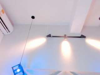 camiRouxx live cam preview