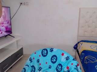 dannadocell webcam model