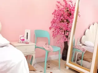 Debbie-Vanleer's Live Sex Cam Show
