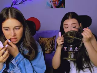 dina-4u's Live Sex Cam Show