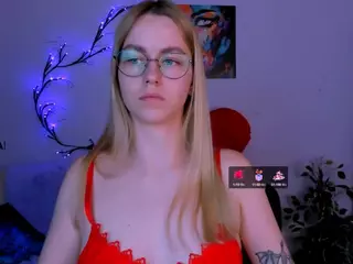 dina-4u's Live Sex Cam Show