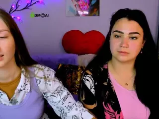 dina-4u's Live Sex Cam Show