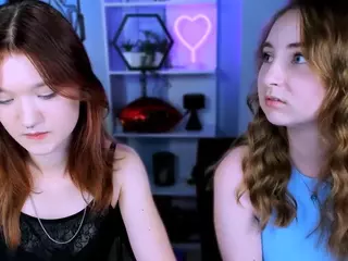 dina-4u's Live Sex Cam Show