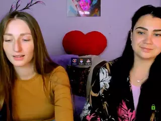 dina-4u's Live Sex Cam Show