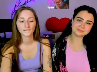 dina-4u's Live Sex Cam Show