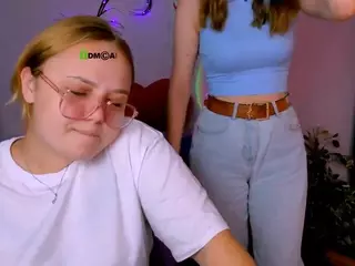 dina-4u's Live Sex Cam Show