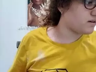 EllyGcutie's Live Sex Cam Show