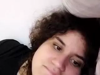 EllyGcutie's Live Sex Cam Show