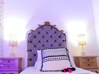 harleyqueen666's CamSoda show and profile