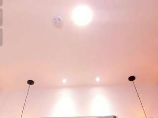karliie-kloss live webcam show
