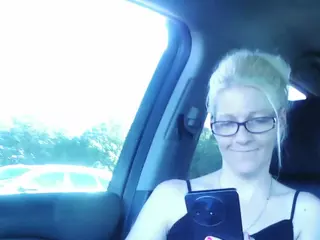 SPUNFUN23069's Live Sex Cam Show