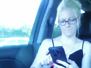 SPUNFUN23069's Live Sex Cam Show