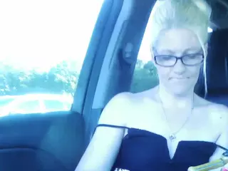 SPUNFUN23069's Live Sex Cam Show