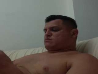 zeusmasterhorny Live Webcam on {site_name}