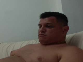 zeusmasterhorny Live Webcam on {site_name}