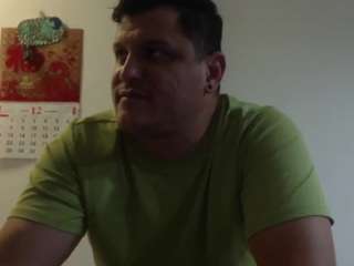 zeusmasterhorny Live Webcam on CamSoda