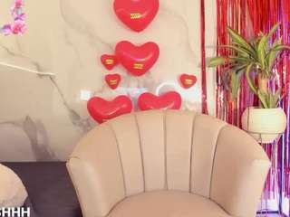 cosmic-brunette's CamSoda show and profile