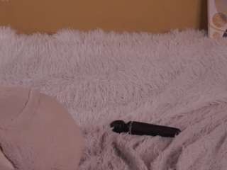 Live cam show with EleneEves