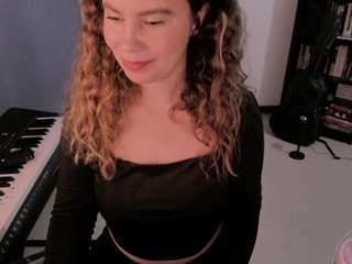 Live cam show with GIGISTEPHANS