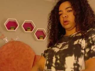 memphis-williams Live Webcam on CamSoda