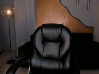 MiaLaurence