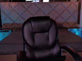 mialaurence
