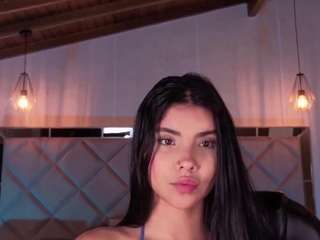 mialaurence