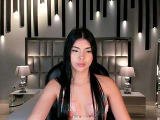 mialaurence
