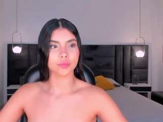 mialaurence