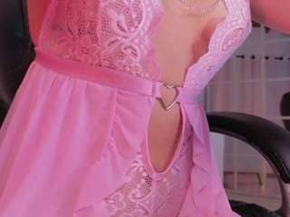 mialaurence