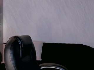mialaurence