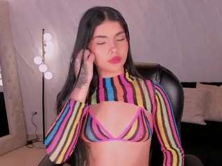 mialaurence