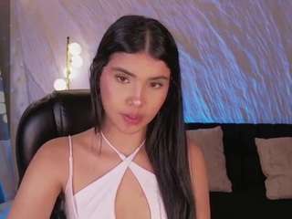 mialaurence