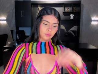 mialaurence