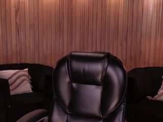 mialaurence