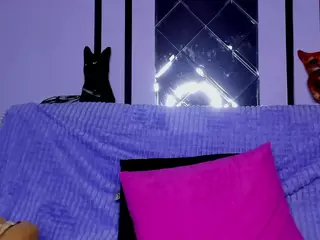 MoonOwl's Live Sex Cam Show
