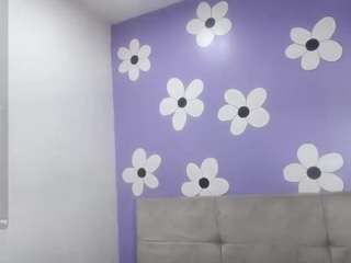 penelloppe Live Webcam on CamSoda