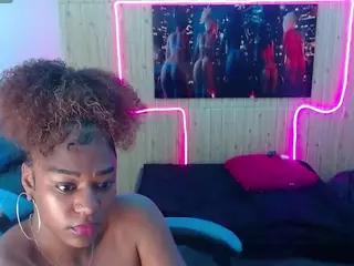 tayra-20's Live Sex Cam Show
