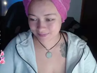 AliaGarcia's Live Sex Cam Show
