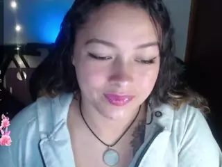 AliaGarcia's Live Sex Cam Show