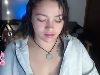 AliaGarcia's Live Sex Cam Show