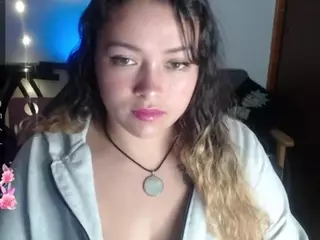 AliaGarcia's Live Sex Cam Show
