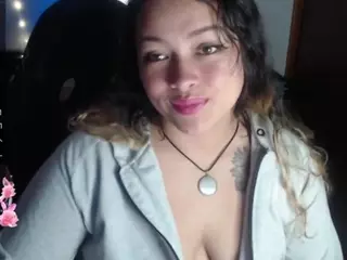 AliaGarcia's Live Sex Cam Show