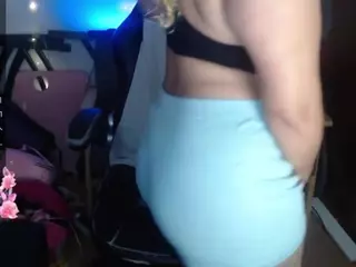 AliaGarcia's Live Sex Cam Show