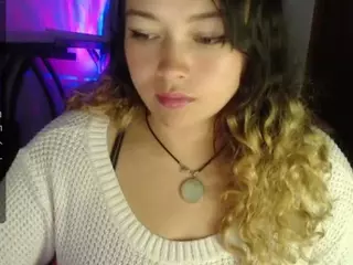 AliaGarcia's Live Sex Cam Show