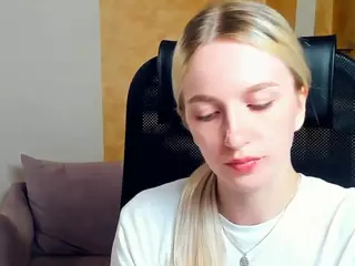 DawnFarleigh's Live Sex Cam Show