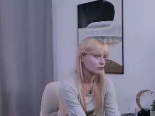 ElletteBurland's Live Sex Cam Show