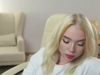 ErleneFears's Live Sex Cam Show