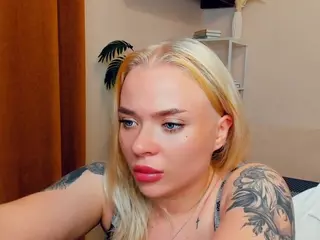ErleneFears's Live Sex Cam Show